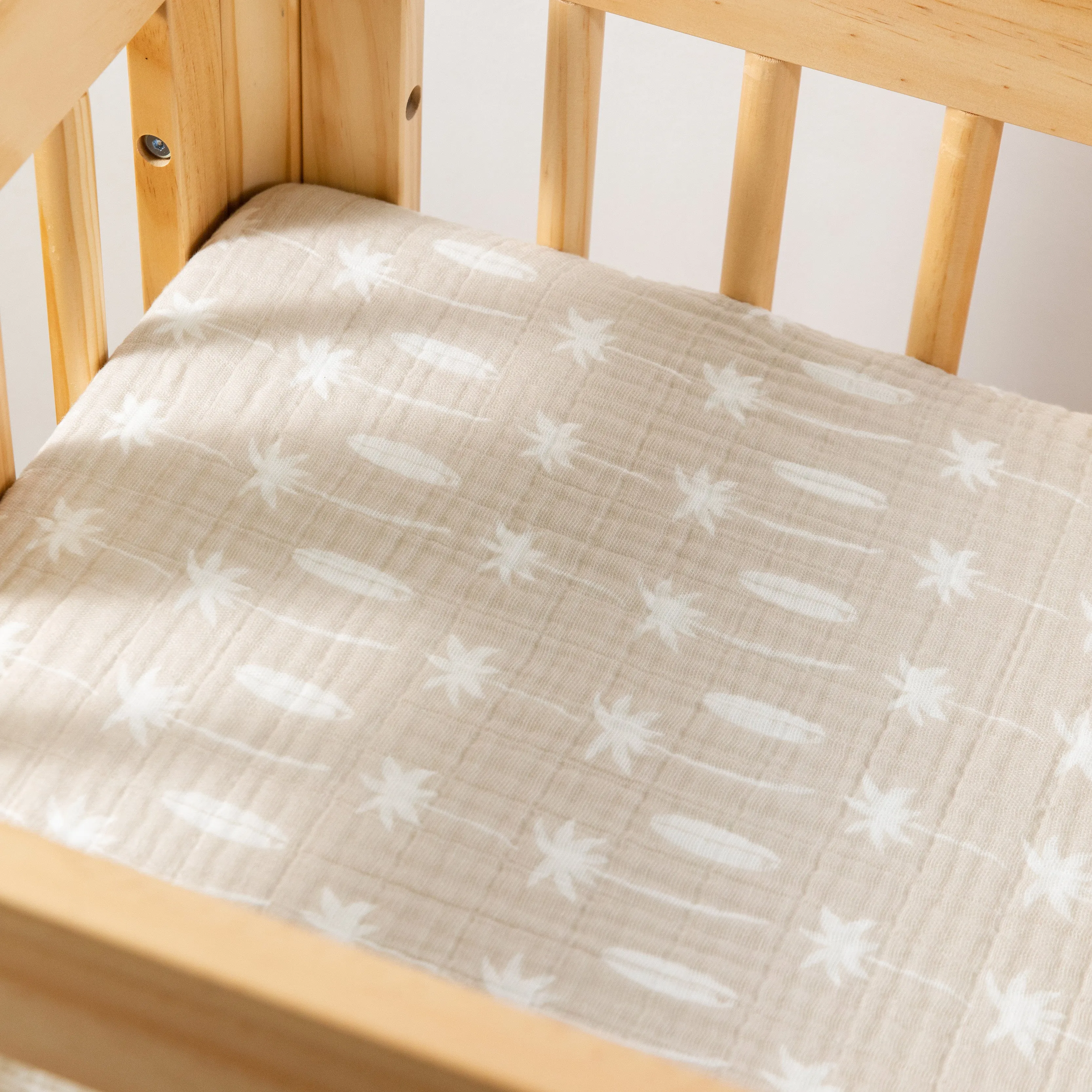 Babyletto Beach Bum All-Stages Bassinet Sheet in GOTS Certified Organic Muslin Cotton
