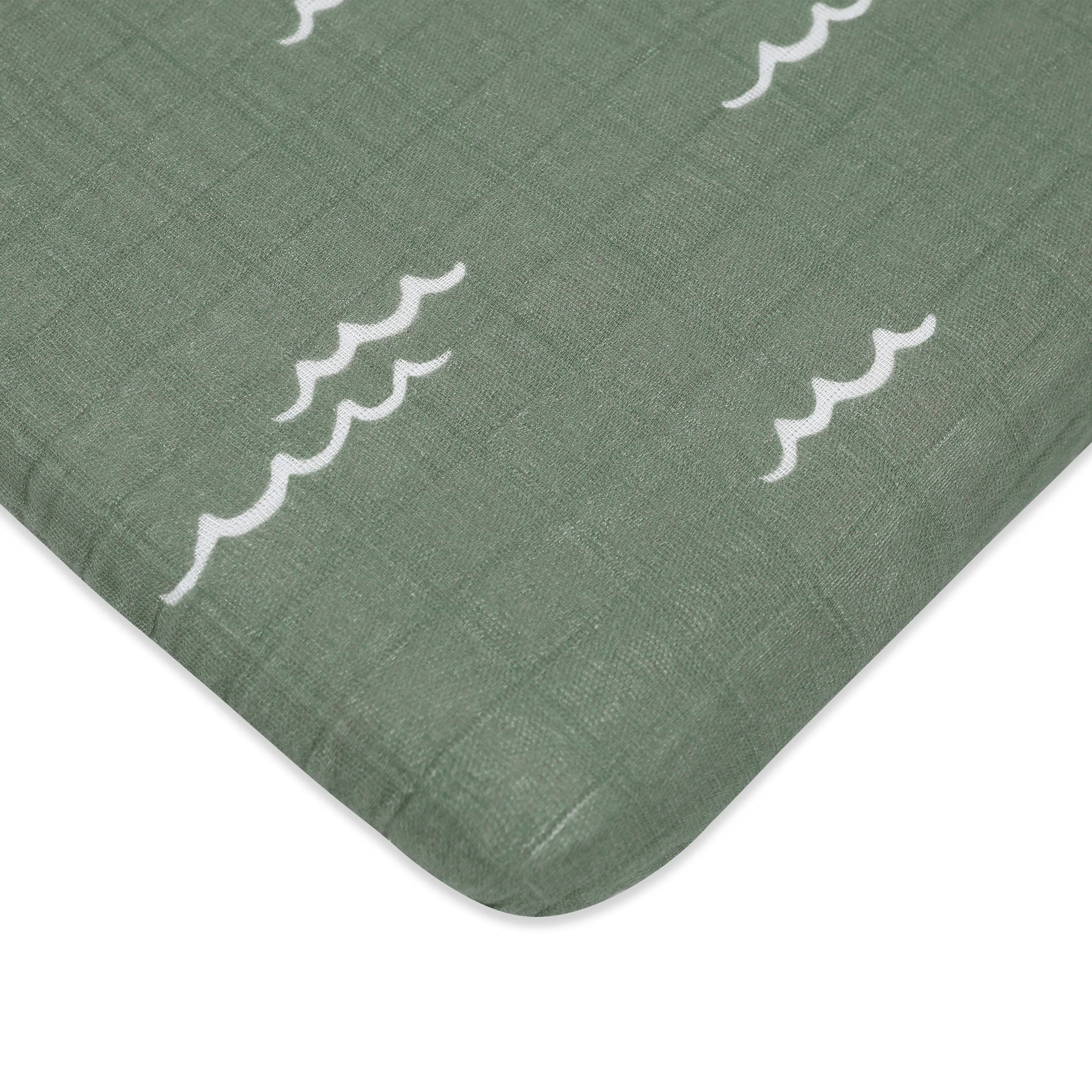 Babyletto Ocean Waves All-Stages Bassinet Sheet in GOTS Certified Organic Muslin Cotton