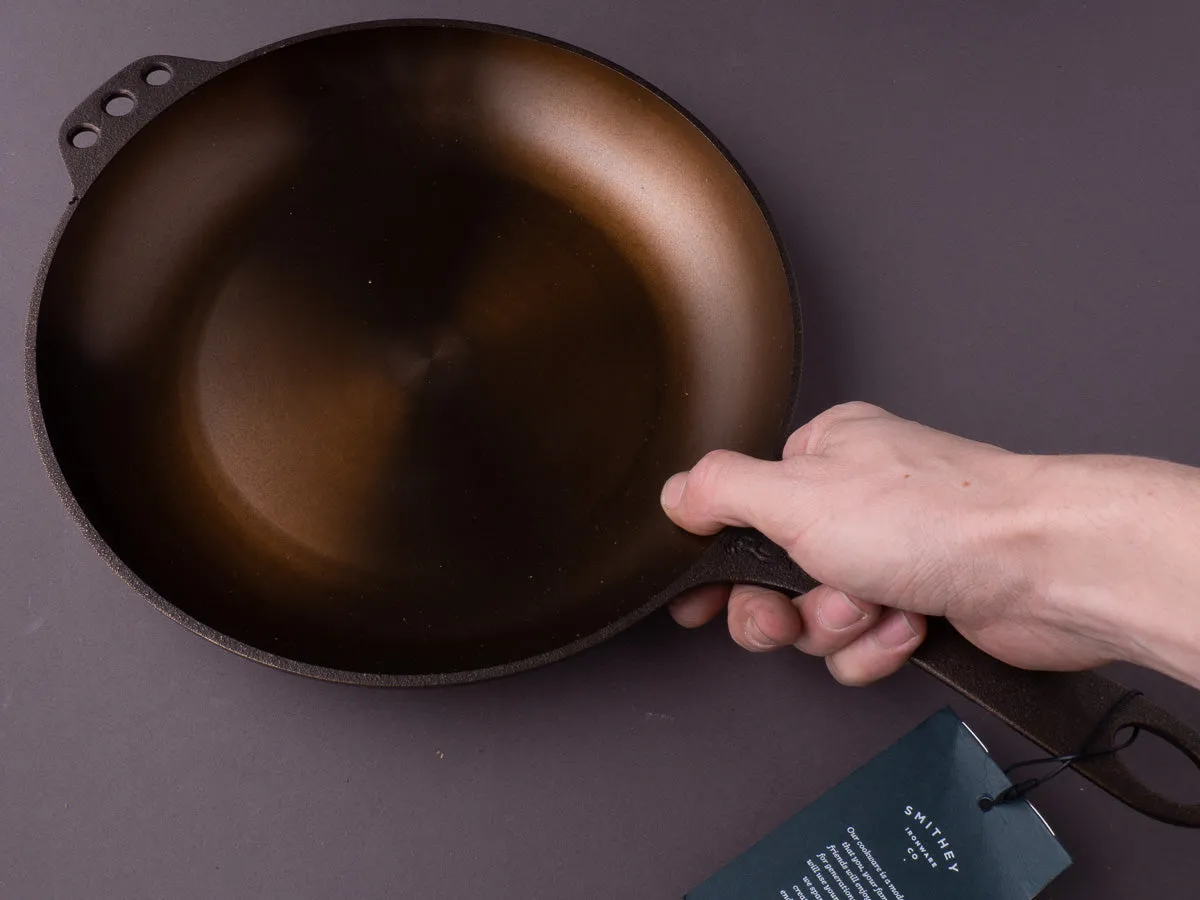 Smithey Ironware - Cast Iron - No. 10 Chef Skillet
