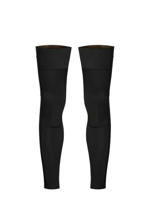 Thermal Shield Leg Warmers Black by Suarez